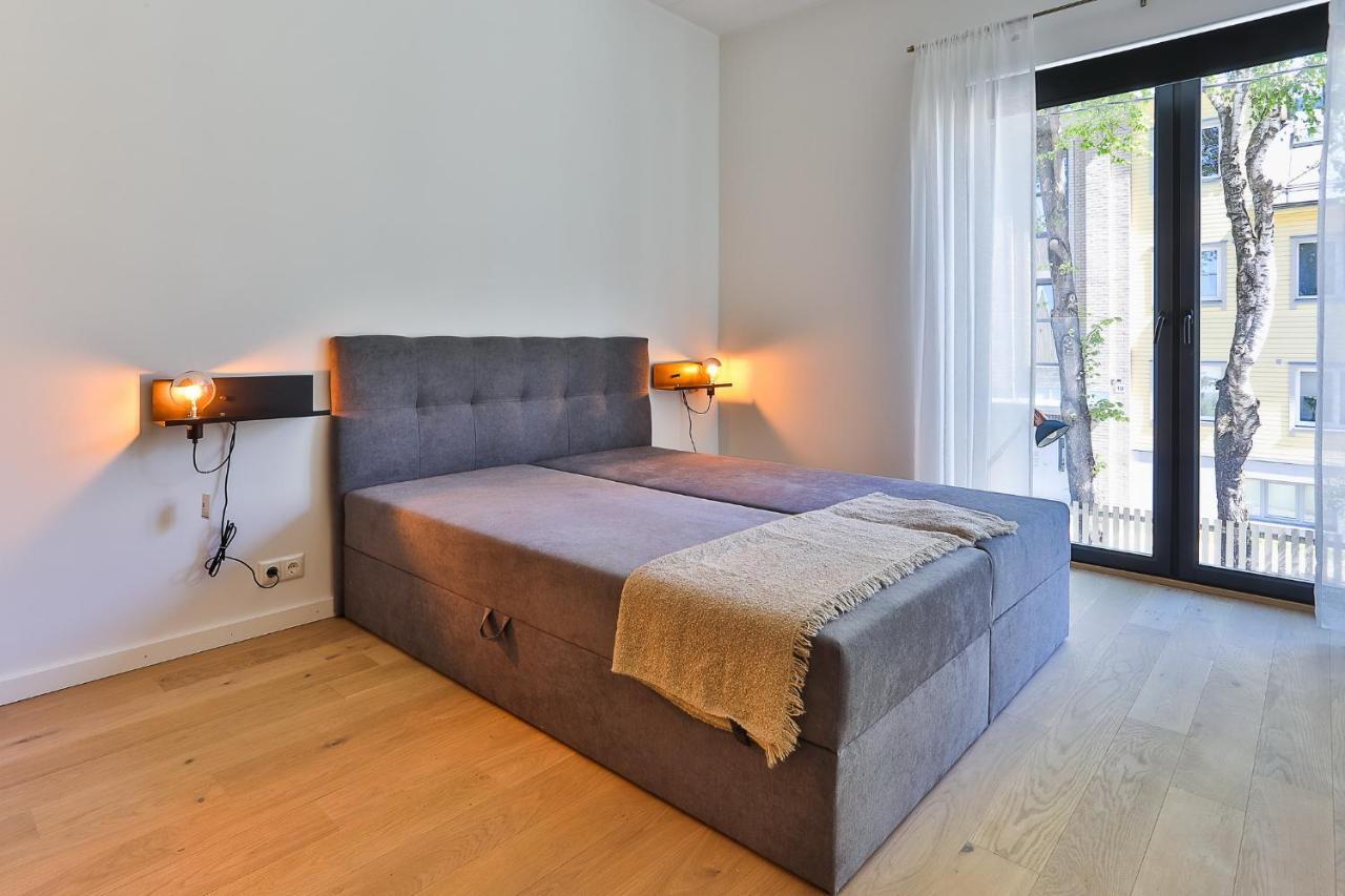 Dream Stay - Modern Apartments In City Centre Tallinn Extérieur photo